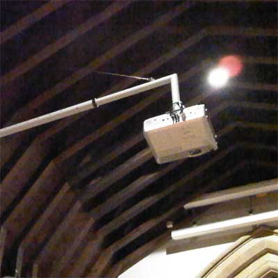 South aisle projector